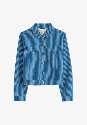 Veste courte à rayures bleues avec deux poches avant, boutons en argent et col pointu. Fabriquée en tissu à la texture lisse.