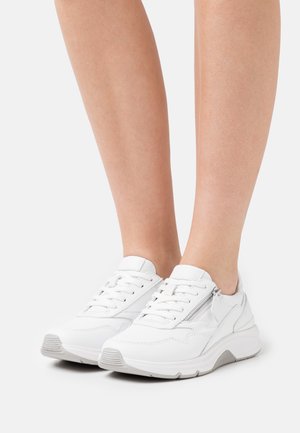 ROLLING SOFT - Sneakers laag - weiß