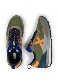 MUNICH Baskets basses - khaki