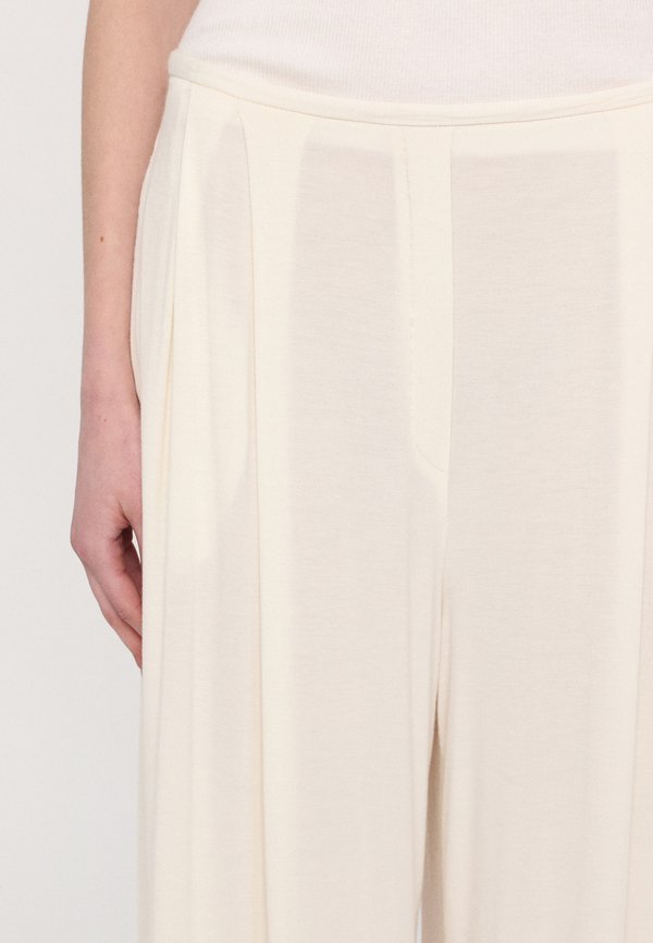 MENS PLEAT  - Trousers - cream2