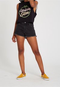 Volcom Short en jean - black