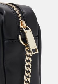 BOSS ICON CROSSBODY - Borsa a tracolla - black