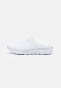 Skechers SUMMITS - Mules - white/silver