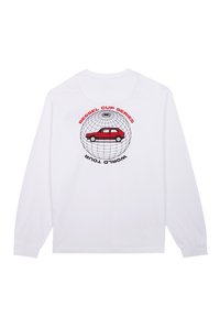 Camiseta de manga larga blanca con un gráfico de un coche rojo dentro de una cuadrícula circular. El texto dice "SERIE DEL CUPS DE BESSEL GIRA MUNDIAL".