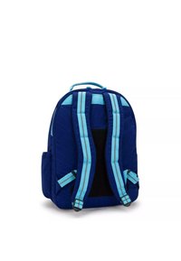 Zaino blu navy con spallacci e dettagli azzurri. Presenta spallacci imbottiti, una maniglia e una tasca laterale. Finitura in tessuto strutturato.