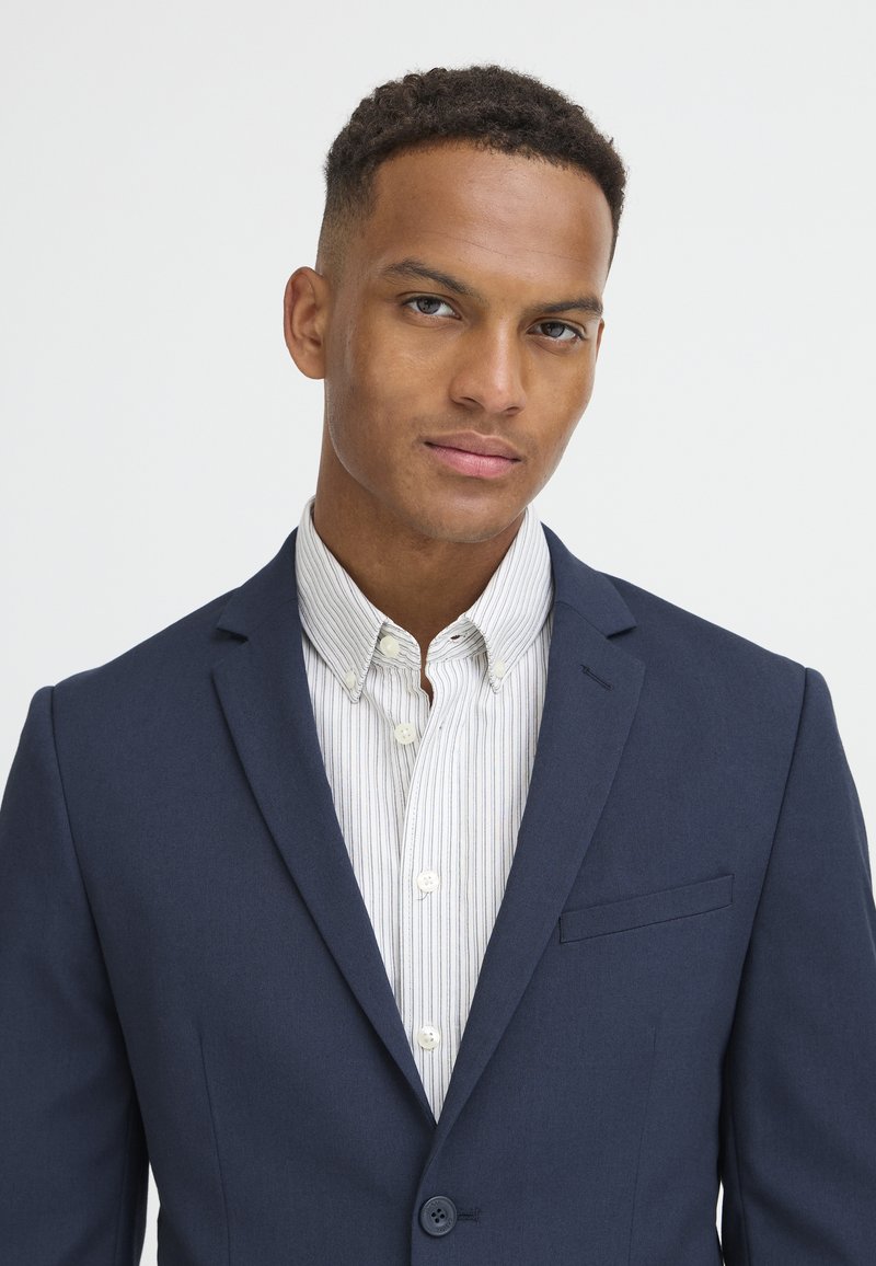 Men's Casual Blazer Jacket - Slim Fit One Button Lapel Coat For Daily Wear