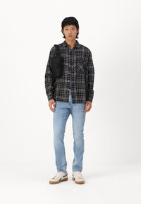 Only & Sons ARCHER RELAXED czarny