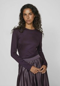 VILA RUNDHALS - Topper langermet - plum perfect