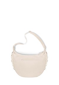 Borsa a spalla beige con forma curvata, dotata di tasca frontale con zip, tracolla regolabile e tessuto morbido con dettagli laterali testurizzati.