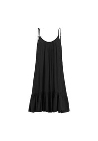Černé bezramínkové šaty s uvolněným siluetou, s nařaseným výstřihem a volánovým lemem. Vyrobeny z lehkého materiálu.