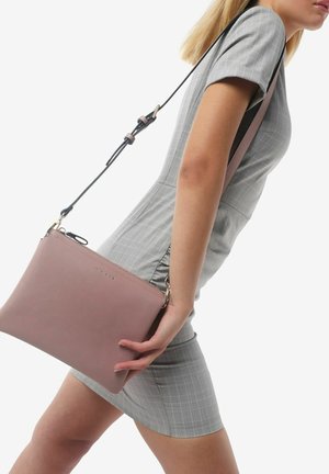 Miriade MANNY - Pochette - cipria