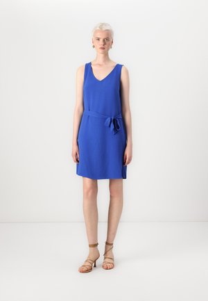 ONLMETTE V NECK BELT DRESS - Day dress - surf the web