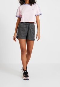 adidas Originals Shorts - dark grey