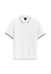 Weißes Poloshirt aus strukturiertem Material, mit einer Drei-Knopf-Leiste und kontrastierendem dunklem Besatz am Kragen und den Ärmeln.
