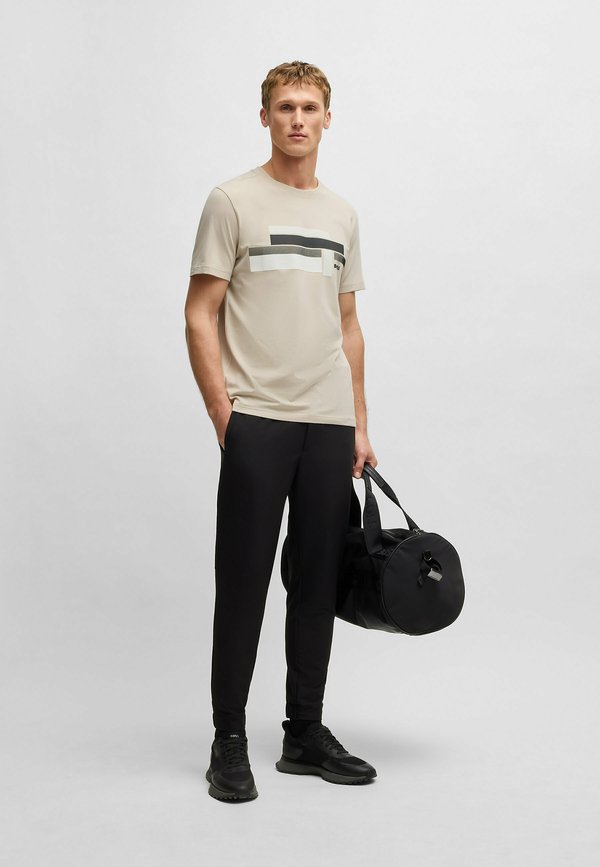 GLAMPING - Print T-shirt - open beige2