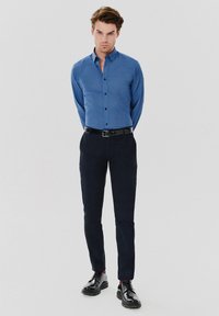 Pako Lorente - Koszula