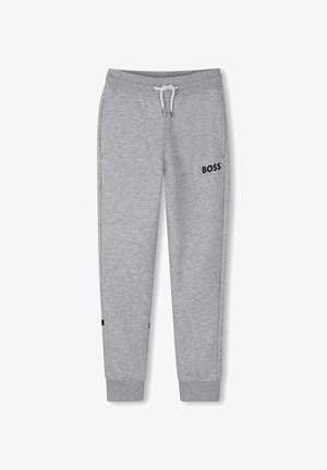 Lysegrå joggingbukser med elastisk talje, hvid snøre, manchetter ved anklerne, sidelommer og ordet "BOSS" trykt på det øverste af benet.