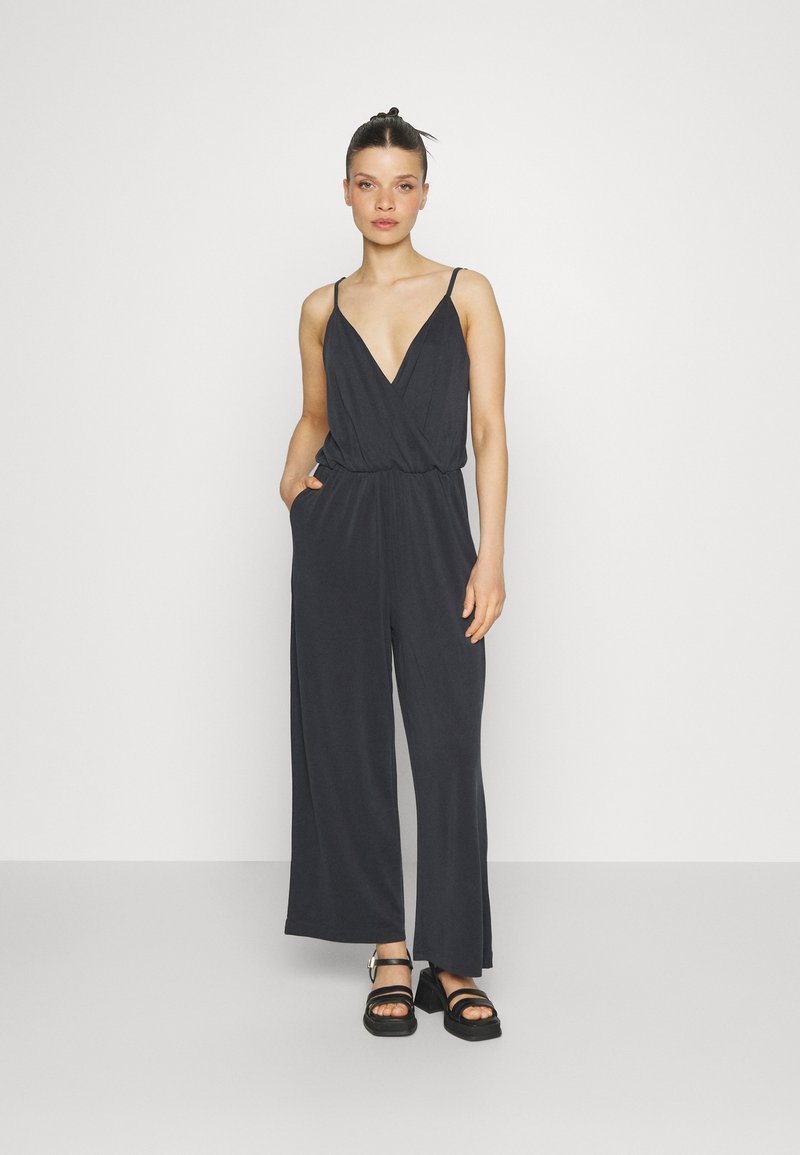 Selected Femme Petite SLFROBERTA STRAP Combinaison black/noir ZALANDO.FR