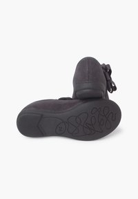 Pisamonas MERCEDITAS TIRA FRUNCIDA - Încălțăminte bebeluși - gris
