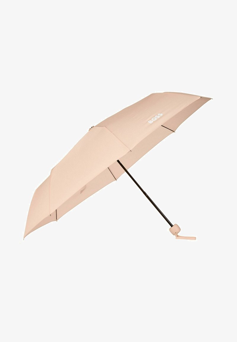 Sulankstoma rožinė skėtis su matinio paviršiaus danga, juodas metalinis rėmas ir atitinkantis rankena. Papuoštas balta "BOSS" logo.