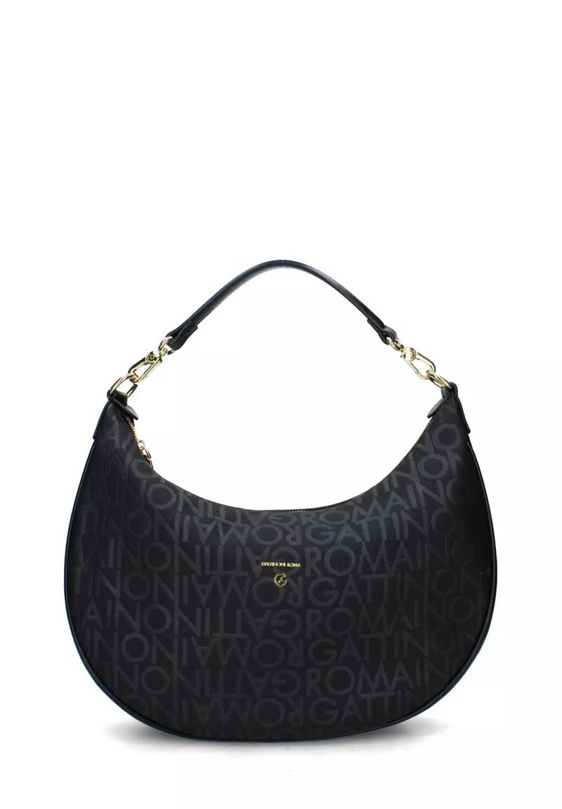 Borsa a forma di mezzaluna nera con motivo ripetuto del testo "ROMAINO GATTINO", hardware dorato e una sola tracolla nera.