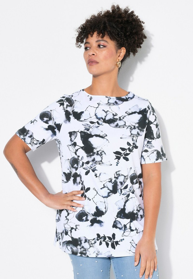 Grafisk blomstret t-shirt i hvid, med sorte og grå illustrationer og korte ærmer, lavet af glat, letvægtsstof.