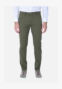 Non selezionato, verde