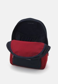 Tommy Hilfiger ESSENTIAL  - Zaino - dark magma/space blue