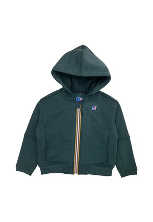 Giacca con cappuccio verde scuro con zip, polsini e orlo a coste, tasche frontali e un piccolo logo multicolore sul petto.