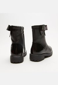 Bata Stivaletti - nero