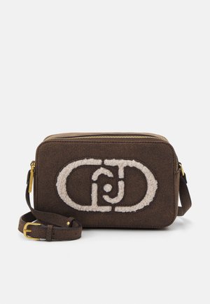 Cross body bag - dark brown