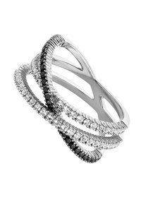 Anillo de plata retorcido con filas alternas de piedras preciosas transparentes y negras, con una banda texturizada y acentos lisos.
