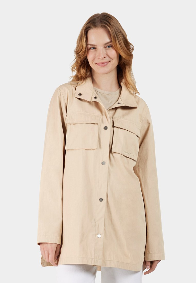 Didriksons Lichte jas beige