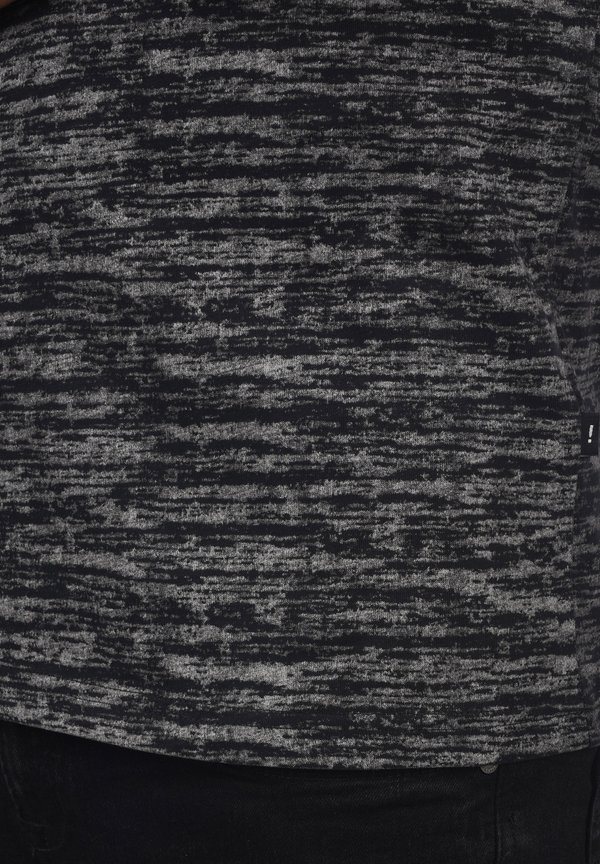 SDMEVAN - Long sleeved top2