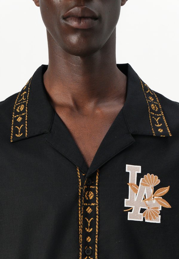 TAPING REVERE SHIRT - Shirt2