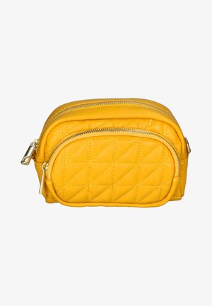 Pochette matelassée jaune avec deux compartiments zippés et tirettes de fermeture à glissière couleur or sur fond blanc.