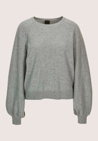 Helles graues Strickpullover mit langen Puffärmeln, gerippten Bündchen und Saum sowie einem runden Halsausschnitt vor einem neutralen Hintergrund.