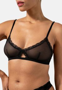 CUT-OUT - Triangel BH - black