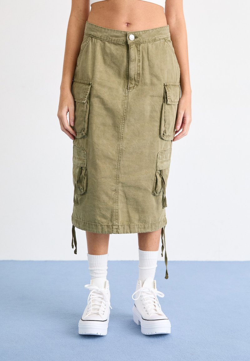 Alpha Industries MULTIPOCKET SKIRT - Farkkuhame - olive