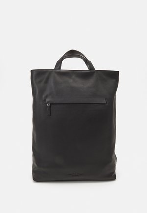 ARNE - Mugursoma - black