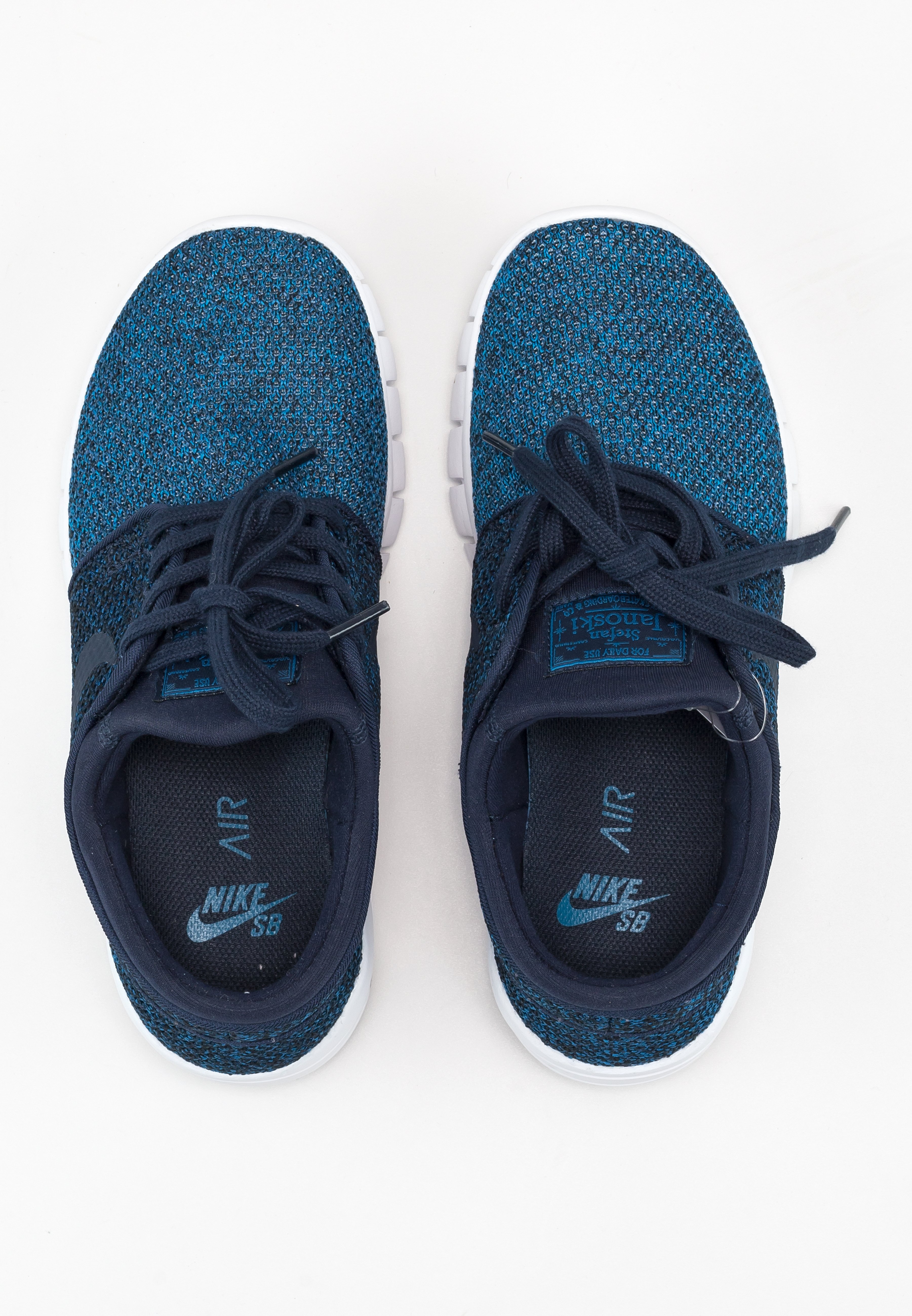 nike sb trainers blue