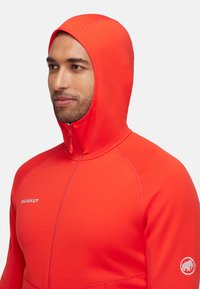 Mammut ACONCAGUA HOODED - Giacca in pile - mammut red