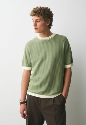 Next, T-Shirt basic - sage green
