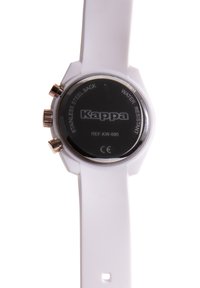 Orologio con cinturino in silicone bianco, quadrante circolare nero, finiture dorate e marchio visibile "Kappa". Design resistente all'acqua.