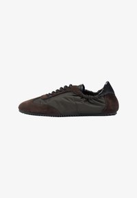 Sélectionné, brown – nylon