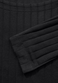 Cecil Longsleeve - schwarz
