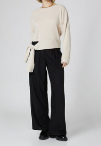 Guido Maria Kretschmer Collection Strickpullover - white