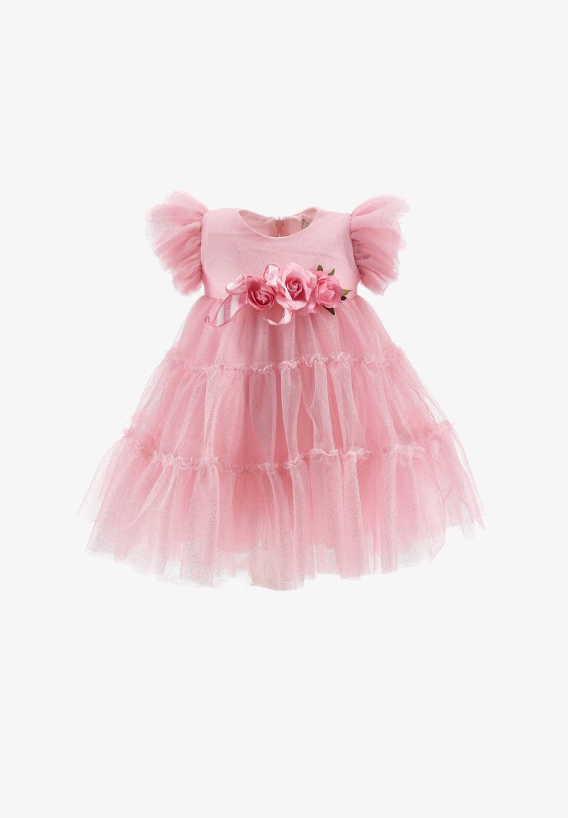 Robe rose avec des manches bouffantes, jupe en tulle superposée et fleurs en tissu avec des accents de ruban à la taille. Dispose d'une fermeture éclair au dos.