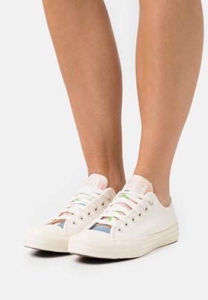 CHUCK TAYLOR ALL STAR CRAFTED STRIPES - Sneakers basse - egret/indigo oxide/pink clay