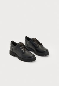 HERITAGE LACE UP SHOE  - Παπούτσια με κορδόνια - black